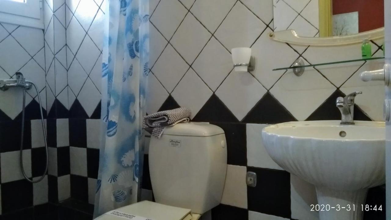 Отель Palatino Лутра-Эдипсу Экстерьер фото